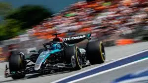 《处女思春》：青涩悸动下的成长阵痛，一部关于女性觉醒的私密日记